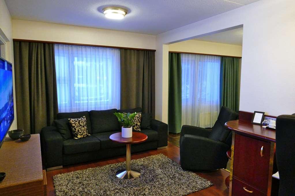 Hotel Kalliohovi Rauma Habitación foto