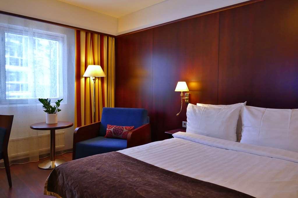 Hotel Kalliohovi Rauma Habitación foto